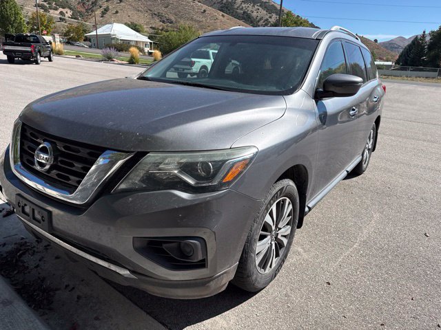 2018 Nissan Pathfinder S SUV