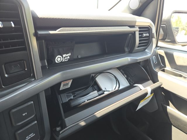 2025 Ford F-150 XLT - Photo 55