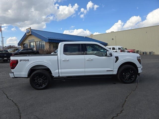 2025 Ford F-150 Lariat photo 2