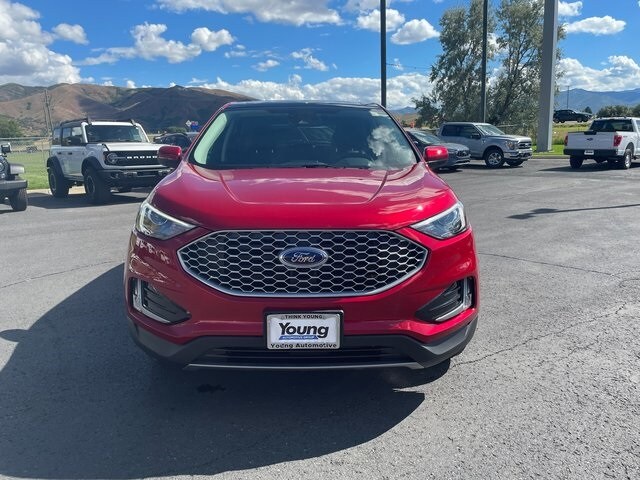 2024 Ford Edge SEL photo 4