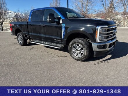 2023 Ford F-350 Lariat Truck Crew Cab