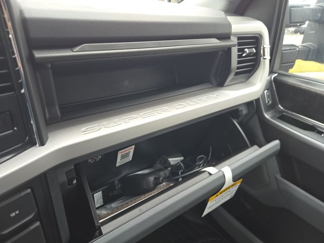 2026 Ford F-350 Super Duty XLT - Photo 34