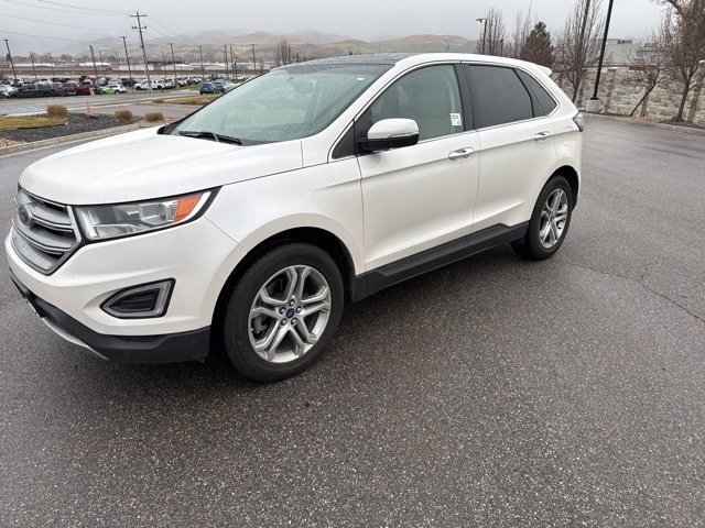 2016 Ford Edge Titanium's photo
