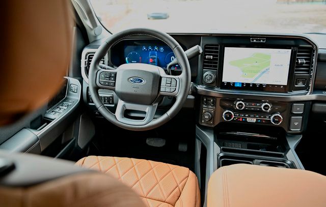 2026 Ford F-350 Super Duty Lariat - Photo 30