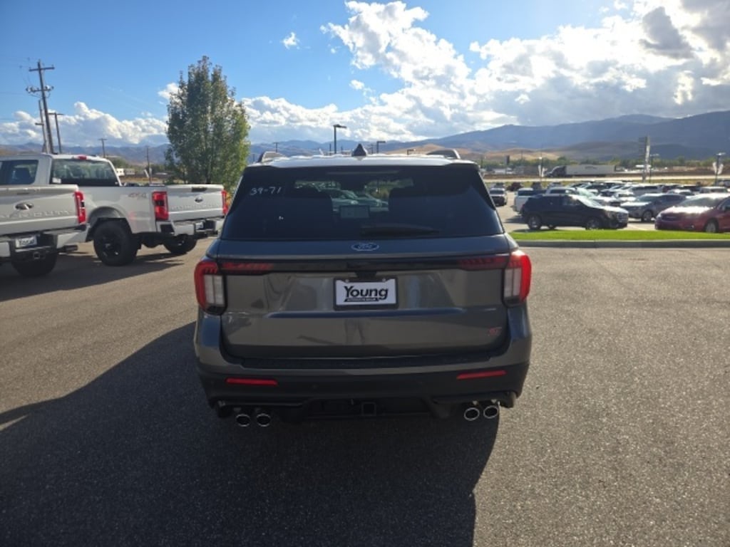 New 2025 Ford Explorer ST SUV