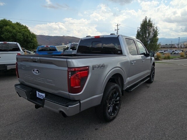 2025 Ford F-150 XLT photo 2