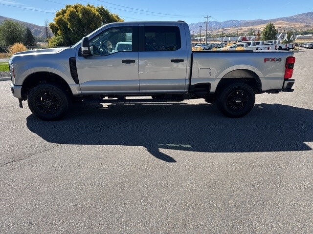 2024 Ford F-350 XL photo 3