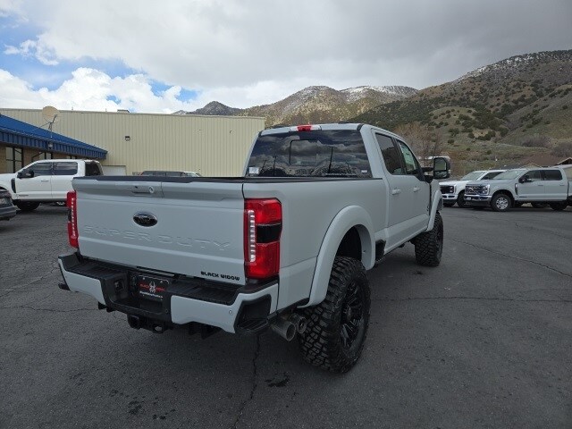 2025 Ford F-250 Lariat photo 3