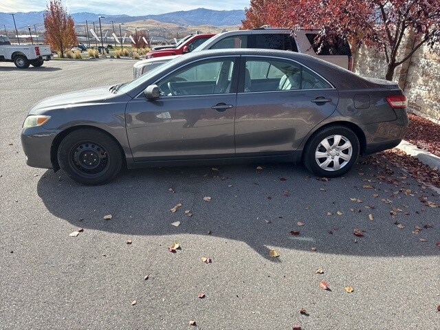 2010 Toyota Camry Base photo 2