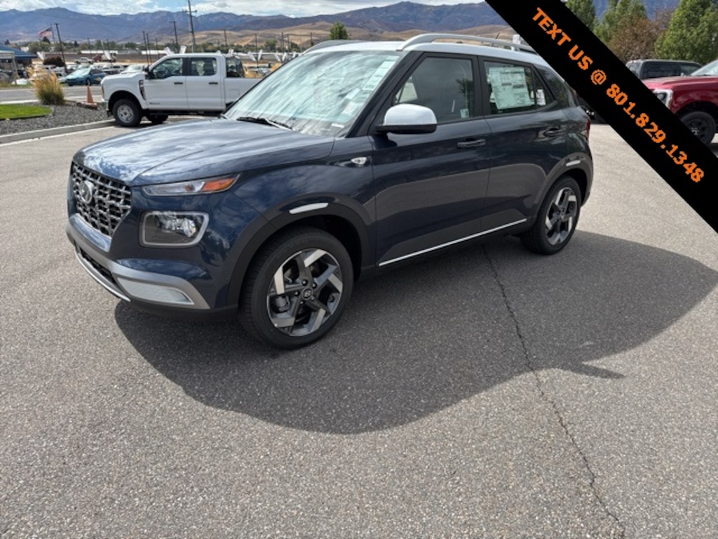 Used 2025 Hyundai Venue Limited SUV
