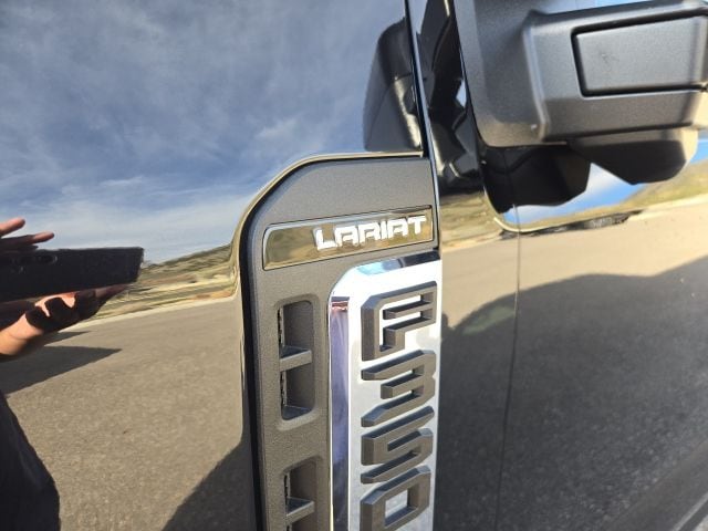 2026 Ford F-350 Super Duty Lariat - Photo 9
