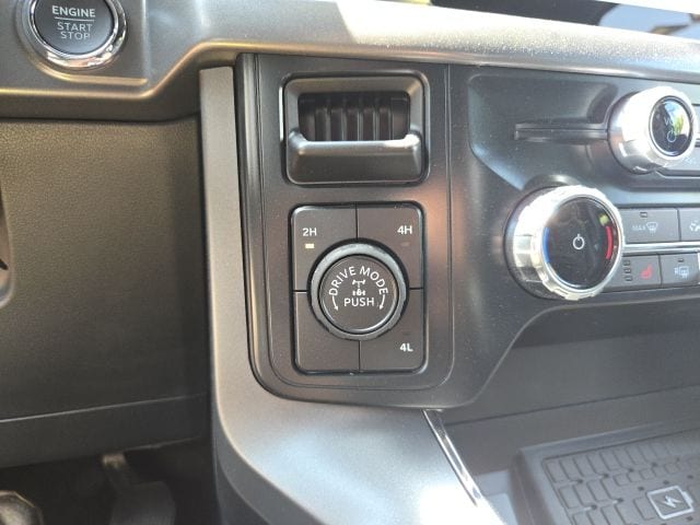 2025 Ford F-150 XLT - Photo 51