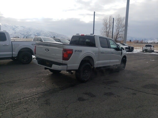 2024 Ford F-150 XLT photo 4