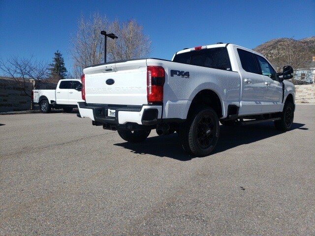 2025 Ford F-250 XLT photo 4