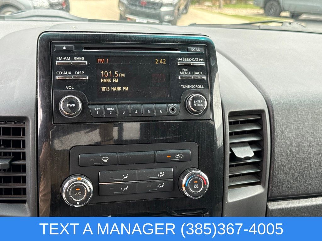 2014 Nissan Titan SV - Photo 28