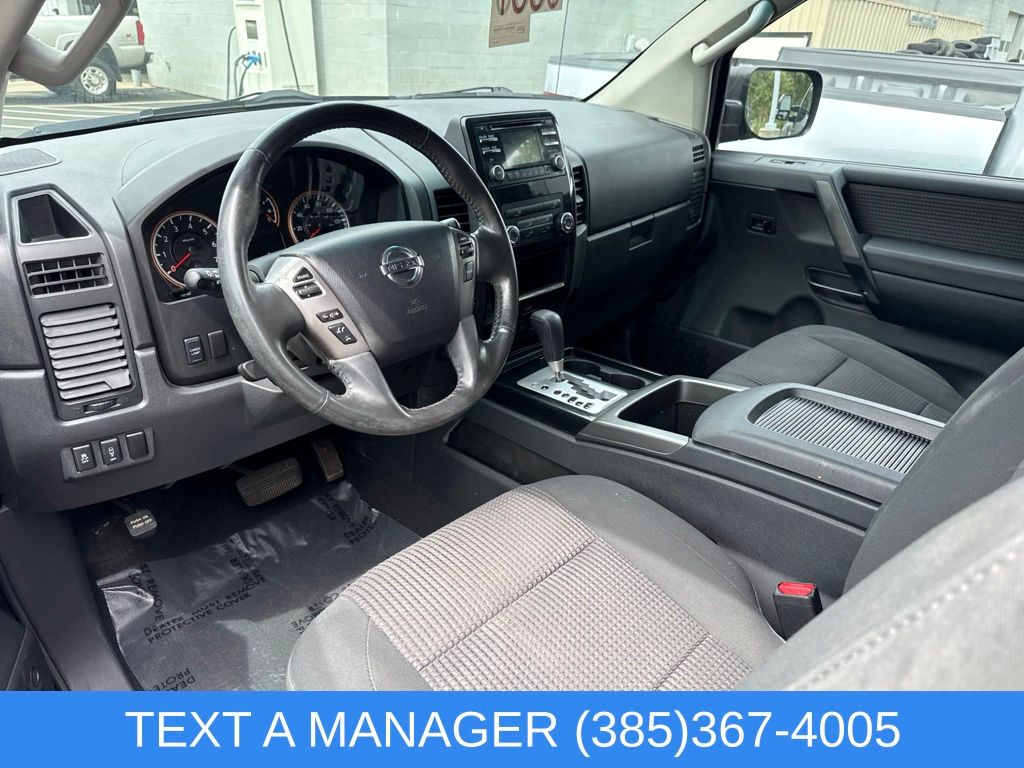 2014 Nissan Titan SV - Photo 18