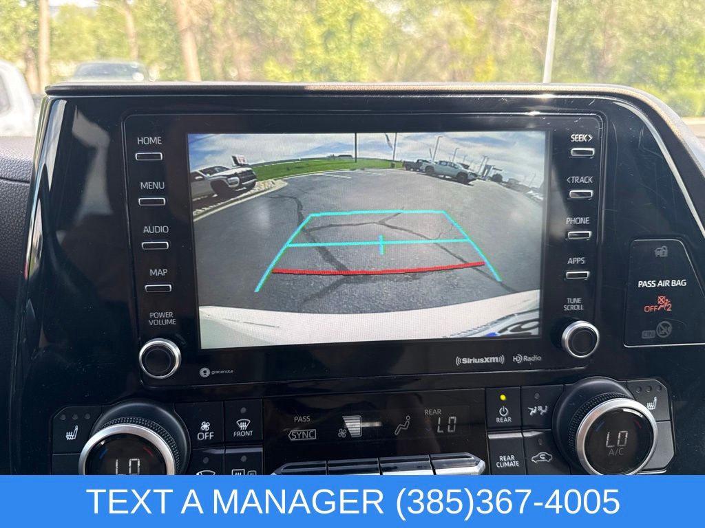 2021 Toyota Highlander XLE - Photo 21