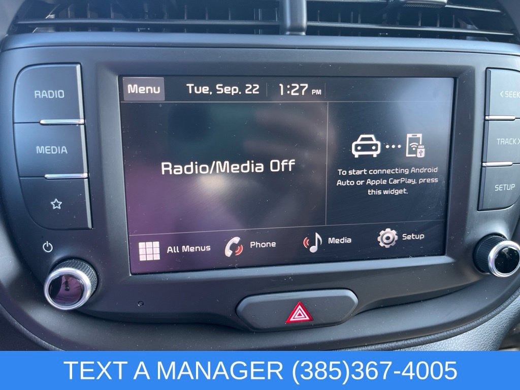 2025 Kia Soul LX - Photo 17
