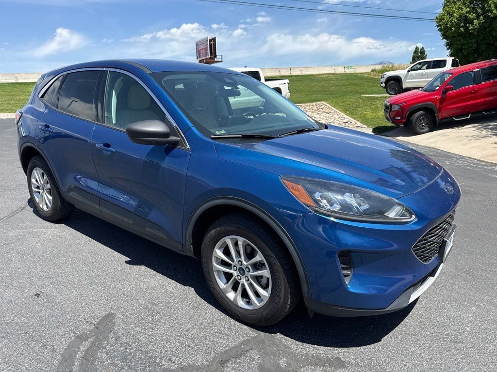 Used 2022 Ford Escape SE Hybrid SUV