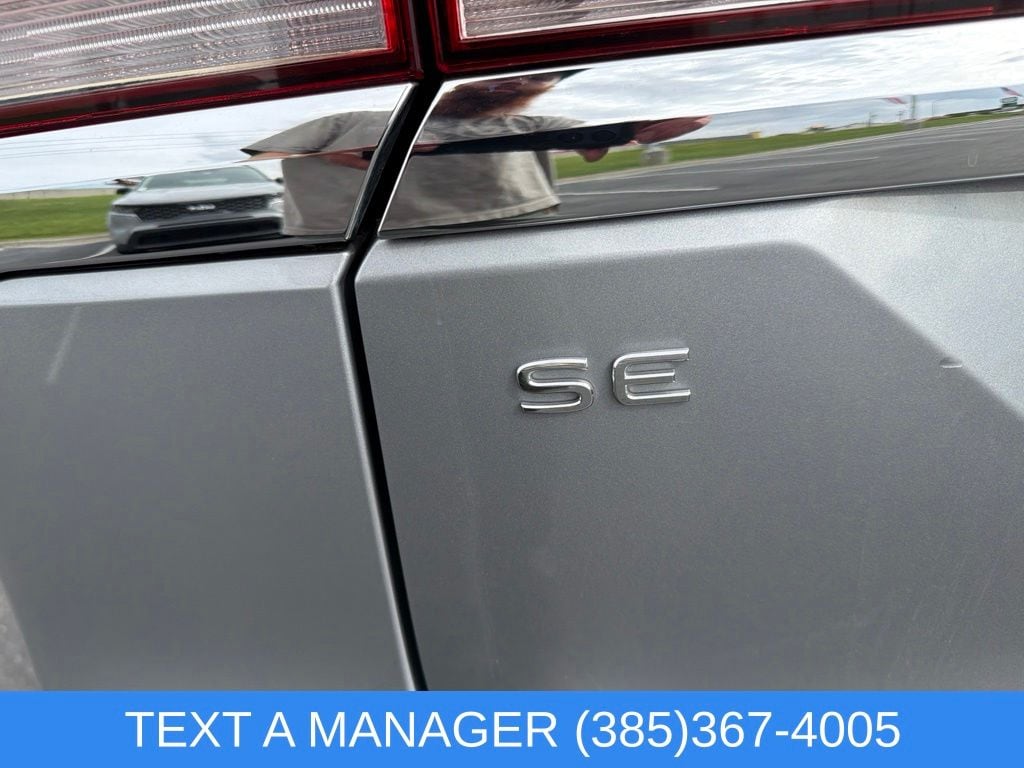 2026 Volkswagen Atlas SE w/Tech - Photo 10