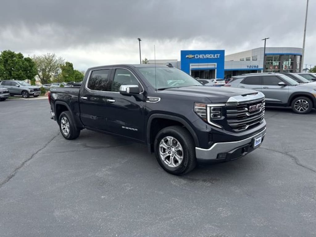 Used 2024 GMC Sierra 1500 SLT Truck Crew Cab