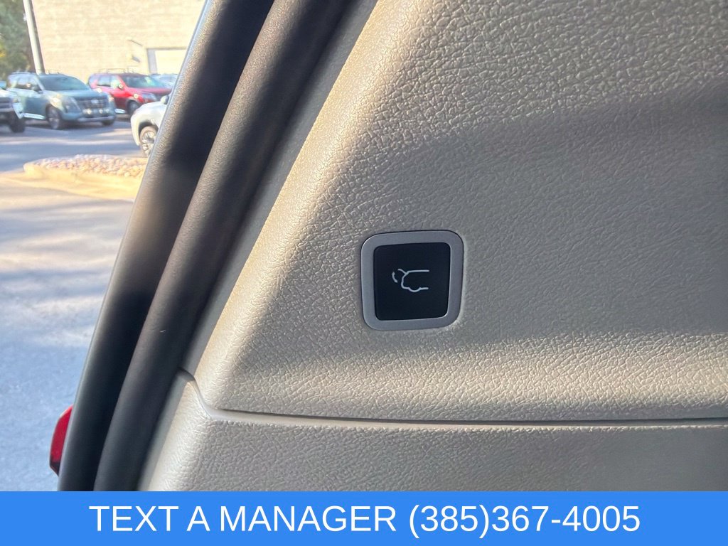 2024 Chrysler Pacifica PHEV Select - Photo 13