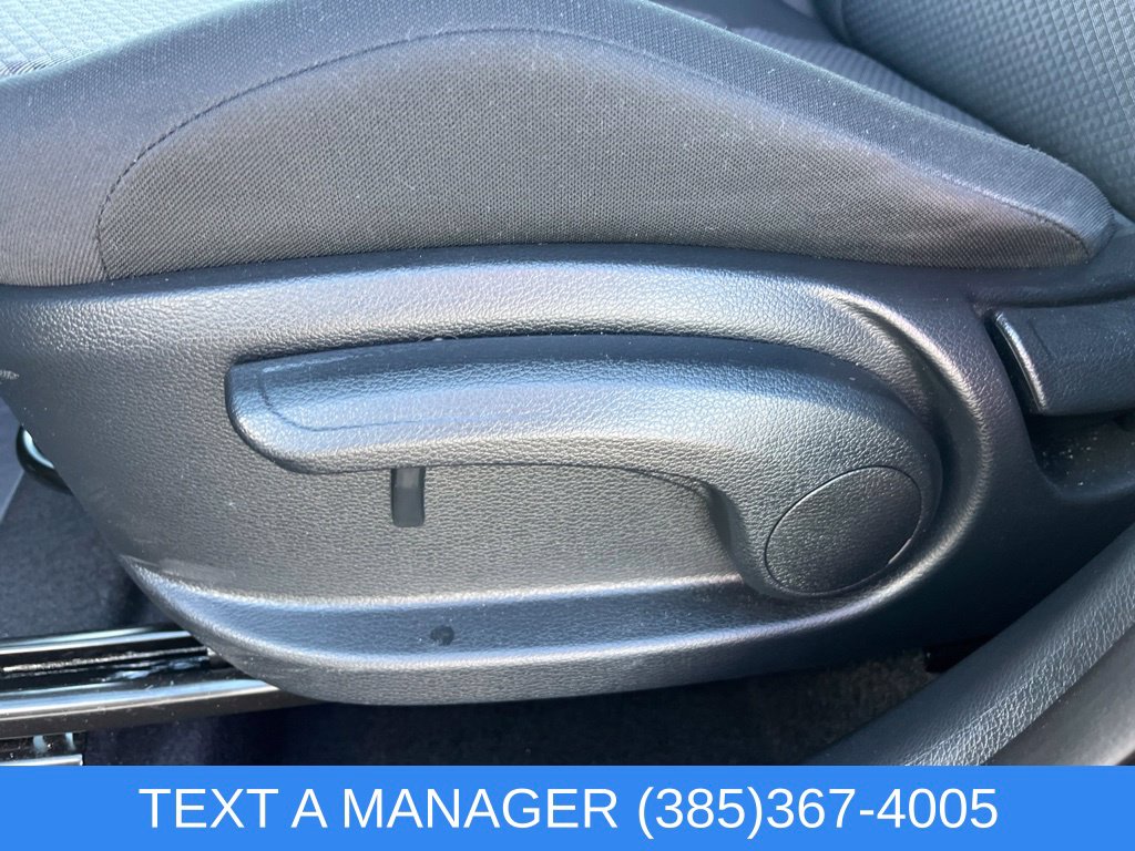2025 Kia Soul LX - Photo 12