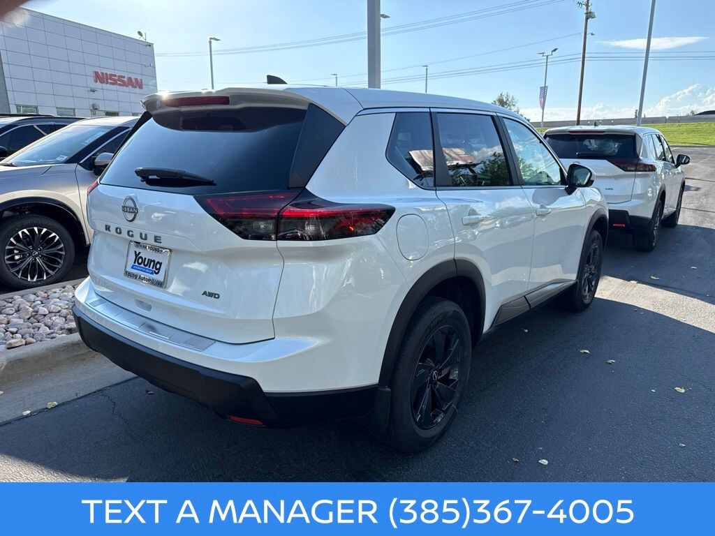 New 2026 Nissan Rogue SV SUV