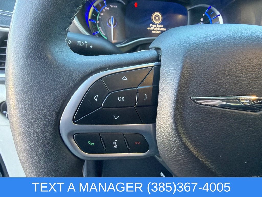 2024 Chrysler Pacifica PHEV Select - Photo 32