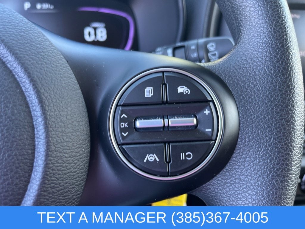 2025 Kia Soul LX - Photo 24