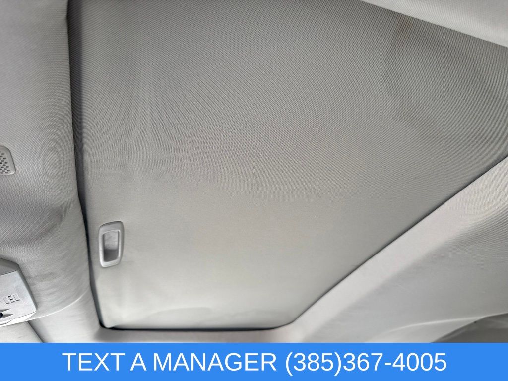 2021 Toyota Highlander XLE - Photo 31