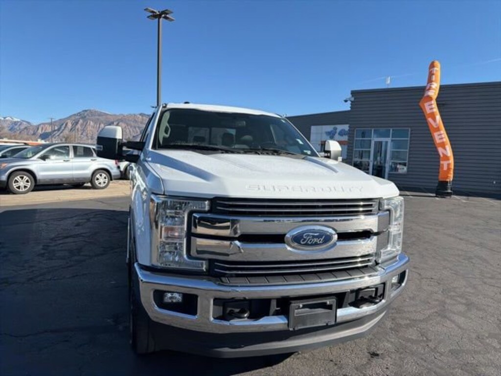 Used 2017 Ford F-350 Truck Crew Cab