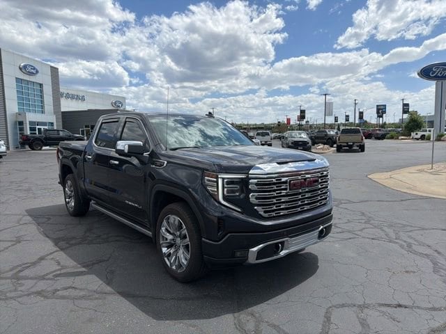2026 GMC Sierra 4WD Crew Cab Short Box Denali's photo