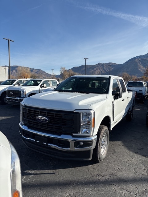 2026 Ford F-250 Super Duty XL's photo