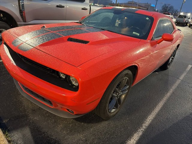 2019 Dodge Challenger SXT's photo