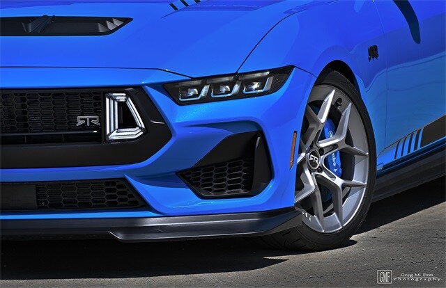 2024 Ford Mustang GT photo 2