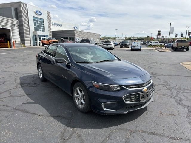 2017 Chevrolet Malibu 1LS