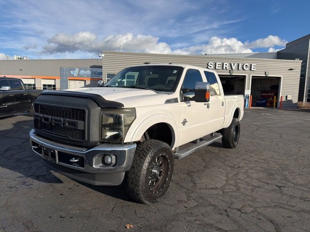 2015 Ford F-350 Super Duty Lariat's photo