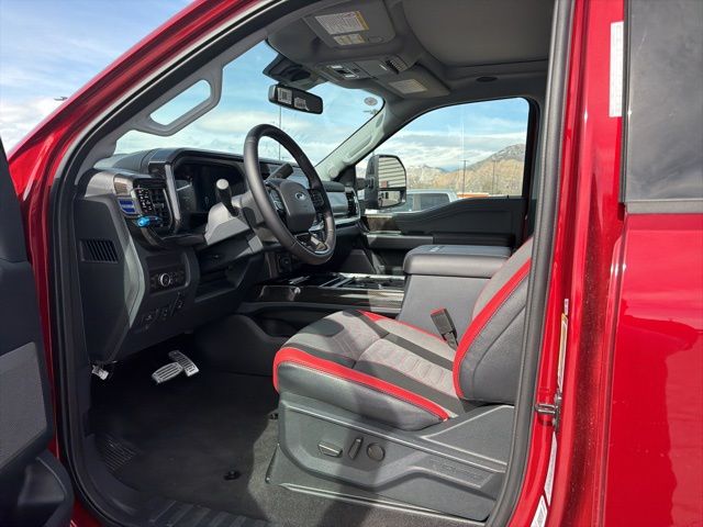 2025 Ford F-250 Super Duty Lariat - Photo 24
