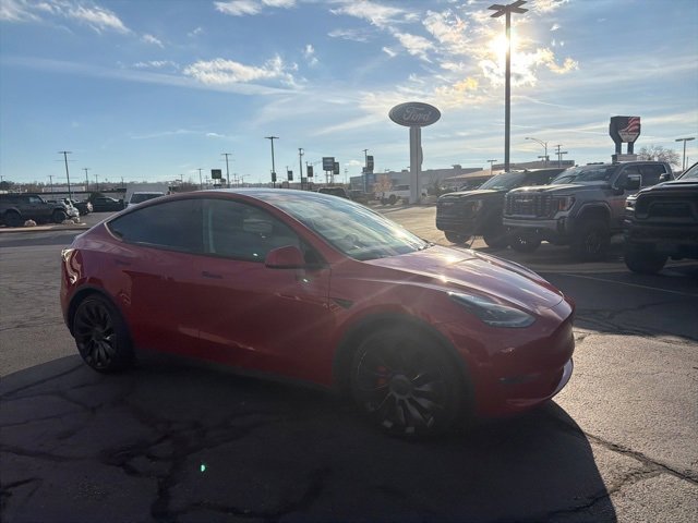 2023 Tesla Model Y Performance photo 3