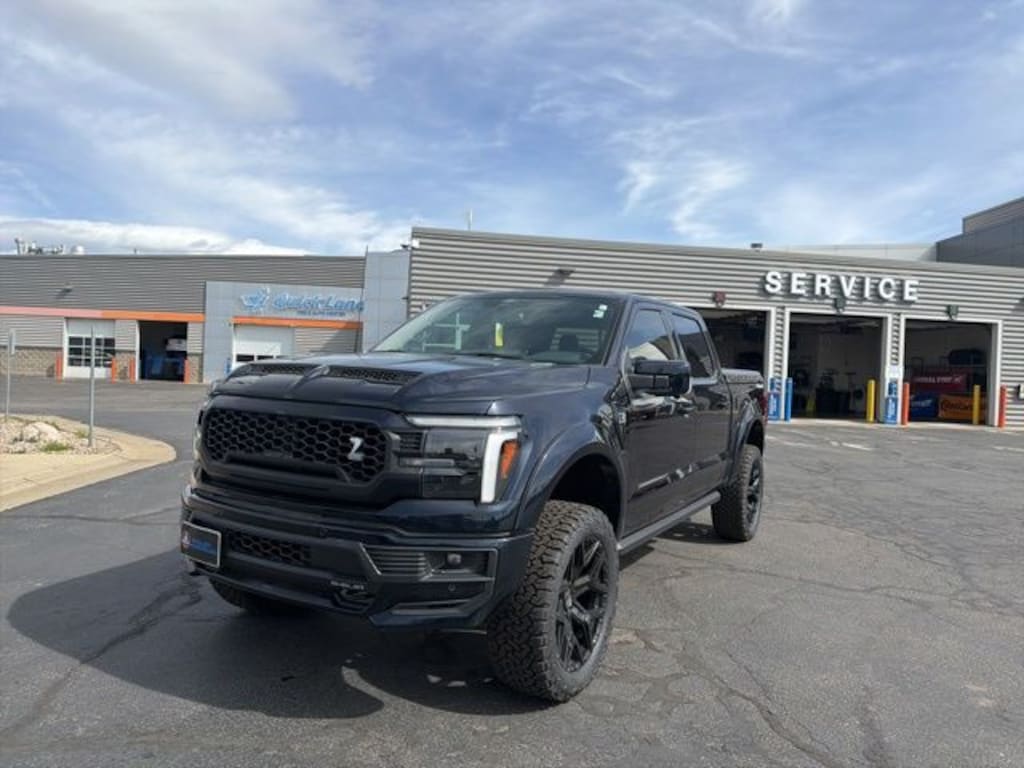 New 2025 Ford F-150 Lariat Truck