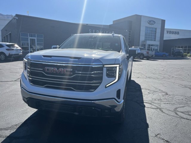 2023 Gmc Sierra 1500 SLT photo 4