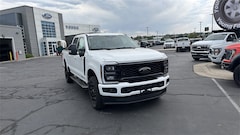 2025 Ford F-250 Lariat Truck