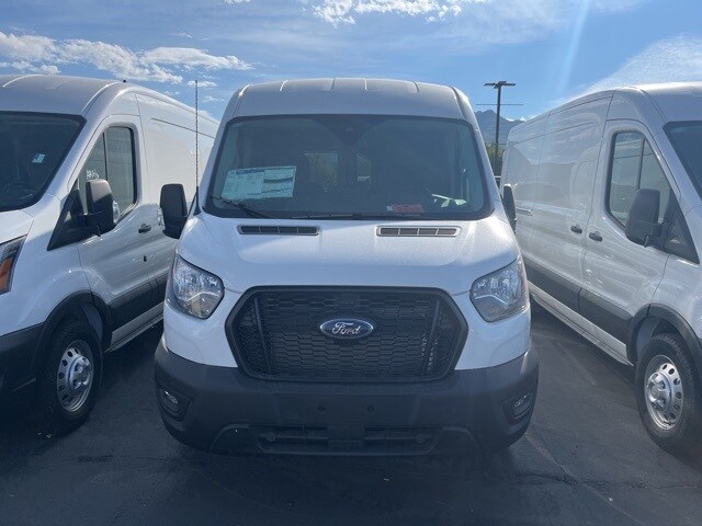 2024 Ford Transit photo 2
