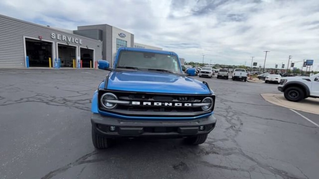 Used 2024 Ford Bronco Outer Banks SUV
