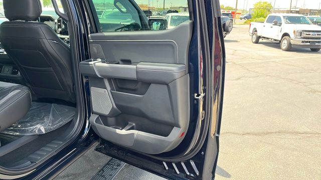 2025 Ford F-150 XLT - Photo 15
