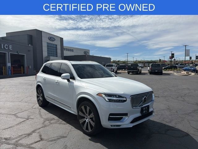 2024 Volvo XC90 B5 Plus Bright theme 4WD's photo