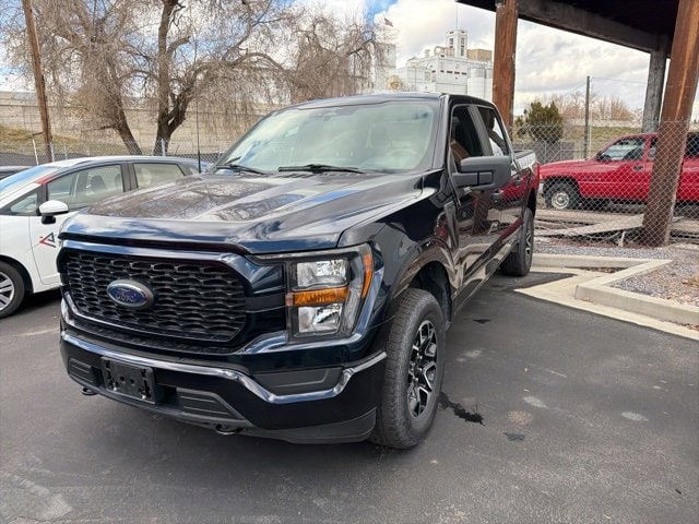 2023 Ford F-150 XL's photo