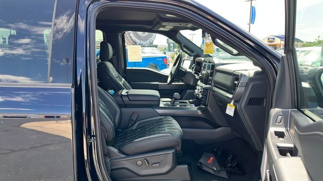 2025 Ford F-150 XLT - Photo 39