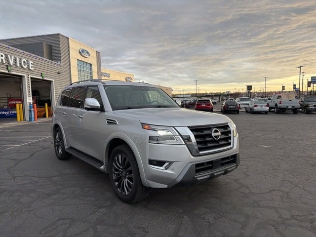 2024 Nissan Armada Platinum's photo